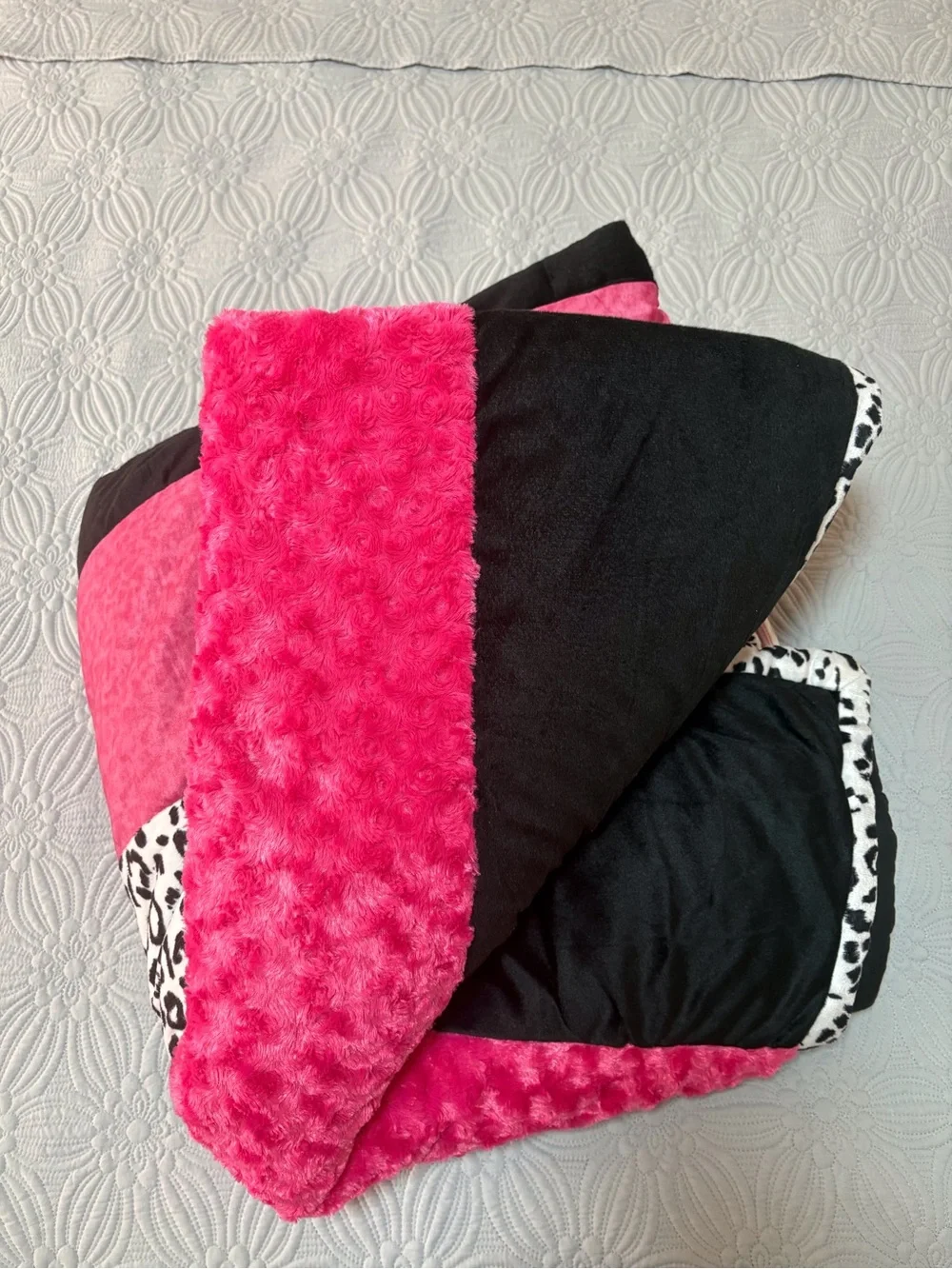 SEVENTEEN KIDS COMFORTER SET
